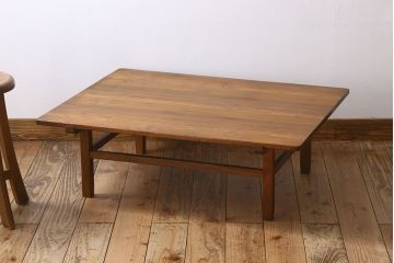アンティーク家具　古い檜製のシンプルなローテーブル(センターテーブル)
