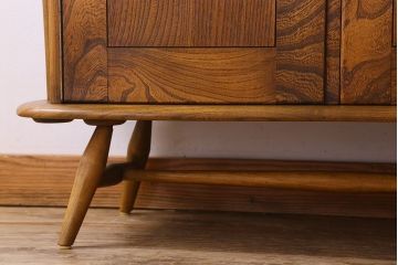 ヴィンテージ家具　イギリスビンテージ　ERCOL(アーコール)　ルームディバイダー(飾り棚)