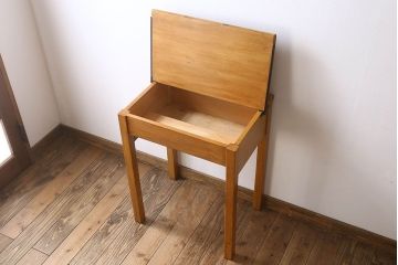 ヴィンテージ家具　イギリスビンテージ　シンプルなスクールデスク(作業台)