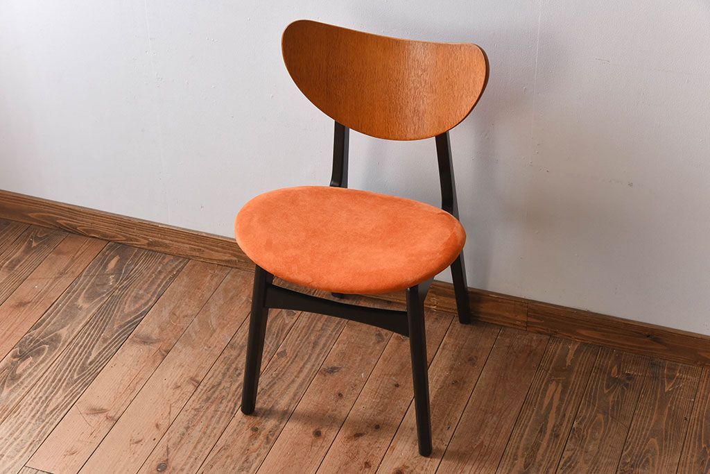 ヴィンテージ家具　G-PLAN　北欧ビンテージ　BB(Black&Brass)シリーズ　バタフライチェア(ダイニングチェア)(1)