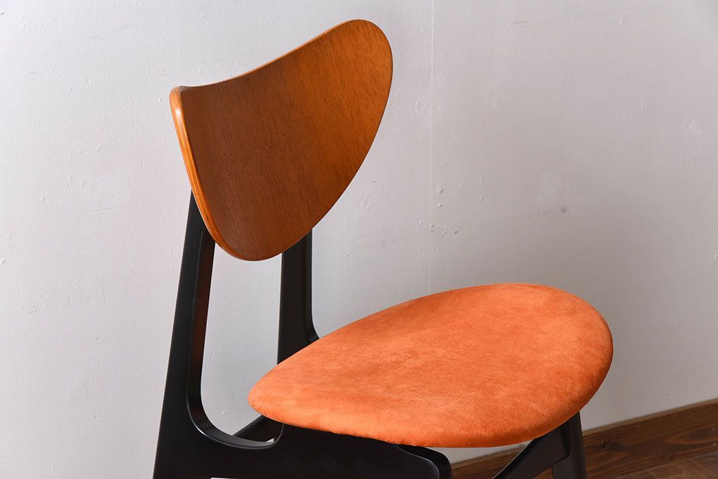 ヴィンテージ家具　G-PLAN　北欧ビンテージ　BB(Black&Brass)シリーズ　バタフライチェア(ダイニングチェア)(1)