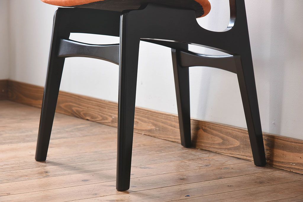 ヴィンテージ家具　G-PLAN　北欧ビンテージ　BB(Black&Brass)シリーズ　バタフライチェア(ダイニングチェア)(2)