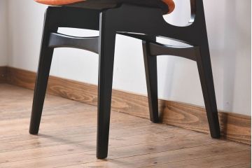 ヴィンテージ家具　G-PLAN　北欧ビンテージ　BB(Black&Brass)シリーズ　バタフライチェア(ダイニングチェア)(2)