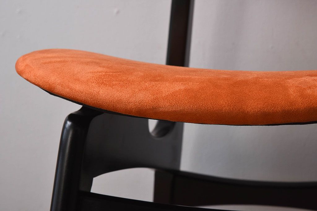 ヴィンテージ家具　G-PLAN　北欧ビンテージ　BB(Black&Brass)シリーズ　バタフライチェア(ダイニングチェア)(2)