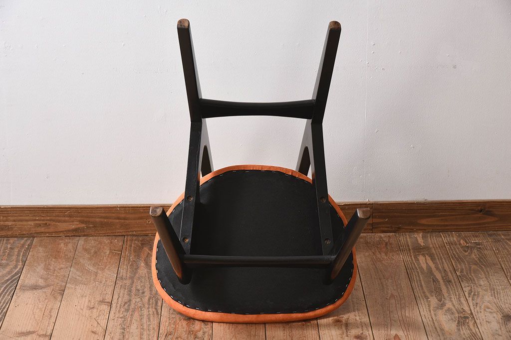 ヴィンテージ家具　G-PLAN　北欧ビンテージ　BB(Black&Brass)シリーズ　バタフライチェア(ダイニングチェア)(3)