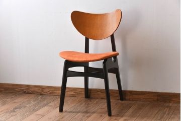 ヴィンテージ家具　G-PLAN　北欧ビンテージ　BB(Black&Brass)シリーズ　バタフライチェア(ダイニングチェア)