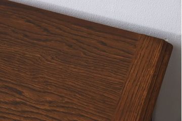 ヴィンテージ家具　フランスビンテージ　オーク材製　彫刻入り3段チェスト(キャビネット)(2)