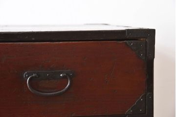 アンティーク家具　明治期の衣装箪笥　和製アンティーク　一本物　杉材製