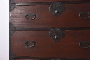 アンティーク家具　明治期の衣装箪笥　和製アンティーク　一本物　杉材製