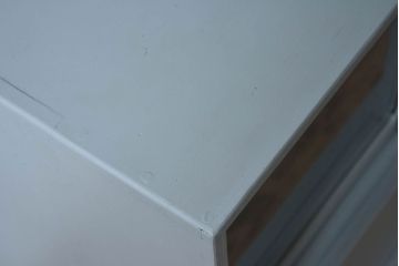 アンティーク家具　ペイント　水色がかったグレーカラーの小さなアンティーク収納棚