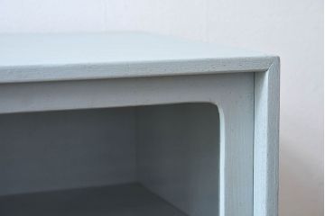 アンティーク家具　ペイント　水色がかったグレーカラーの小さなアンティーク収納棚