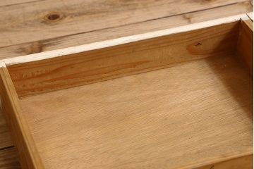 アンティーク家具　アンティーク　シャビーなケビントガラスケース(収納棚、キャビネット)