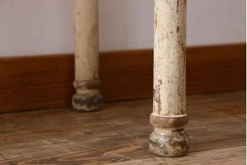 アンティーク家具　アンティーク　シャビーなケビントガラスケース(収納棚、キャビネット)