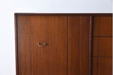 ヴィンテージ家具　G-PLAN　北欧ビンテージ　BBシリーズ　ハンガー掛け付きキャビネット(ワードローブ)