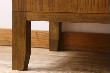 アンティーク家具　脚付き!シンプルなアンティークガラスケース(ショーケース)