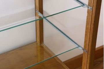 アンティーク家具　脚付き!シンプルなアンティークガラスケース(ショーケース)