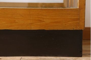 レトロ家具　昭和レトロ　古いナラ材製のシンプルなガラスケース(ショーケース)