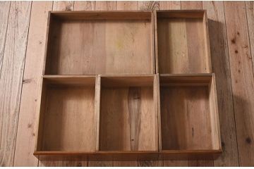 レトロ家具　シンプル　昭和レトロな古い木の片袖机　ブナ材製