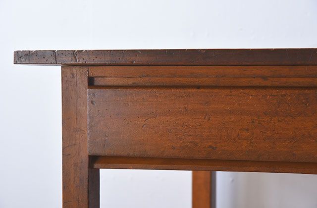 レトロ家具　シンプル　昭和レトロな古い木の片袖机　ブナ材製