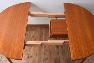 ヴィンテージ家具　北欧ビンテージ　TROEDS社製　エクステンションテーブル