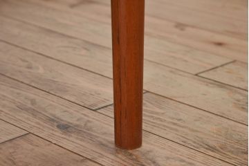 ヴィンテージ家具　北欧ビンテージ　TROEDS社製　エクステンションテーブル