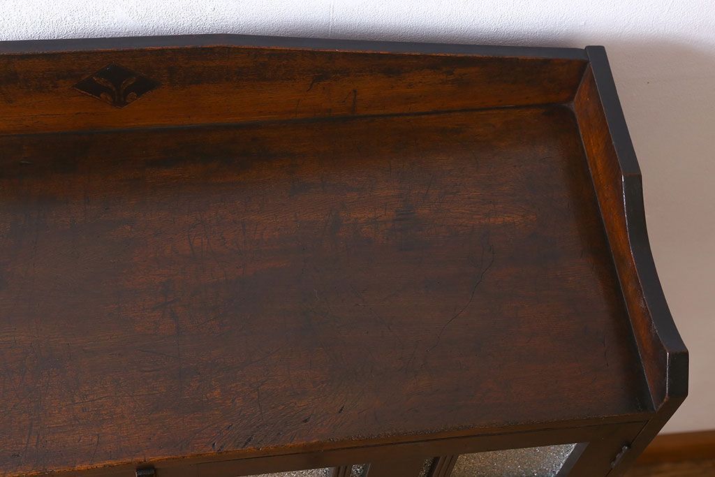 アンティーク家具　大正ロマン　脚付き!ダイヤガラス扉のアンティークブックケース(本箱)