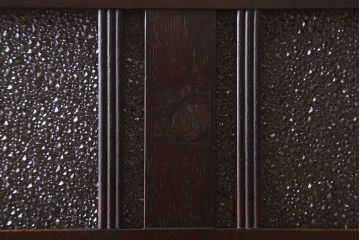 アンティーク家具　大正ロマン　脚付き!ダイヤガラス扉のアンティークブックケース(本箱)