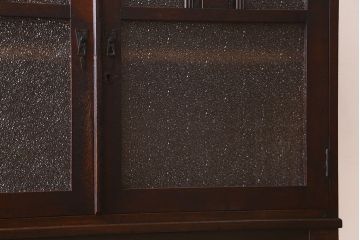 アンティーク家具　大正ロマン　脚付き!ダイヤガラス扉のアンティークブックケース(本箱)