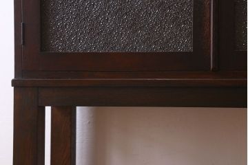 アンティーク家具　大正ロマン　脚付き!ダイヤガラス扉のアンティークブックケース(本箱)