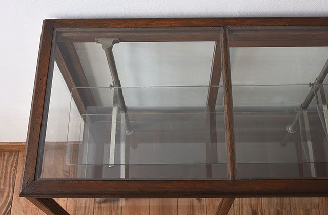 レトロ家具　昭和レトロなアンティークガラスケース(ショーケース)