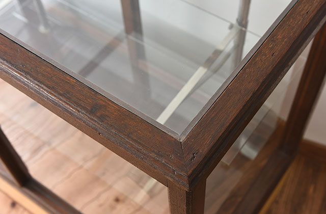 レトロ家具　昭和レトロなアンティークガラスケース(ショーケース)