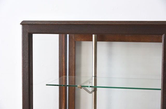 レトロ家具　昭和レトロなアンティークガラスケース(ショーケース)