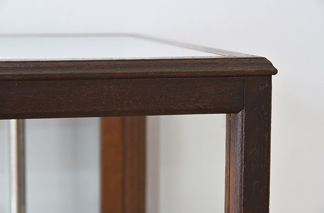 レトロ家具　昭和レトロなアンティークガラスケース(ショーケース)