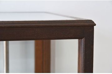 レトロ家具　昭和レトロなアンティークガラスケース(ショーケース)