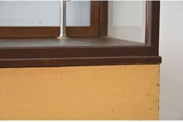 レトロ家具　昭和レトロなアンティークガラスケース(ショーケース)