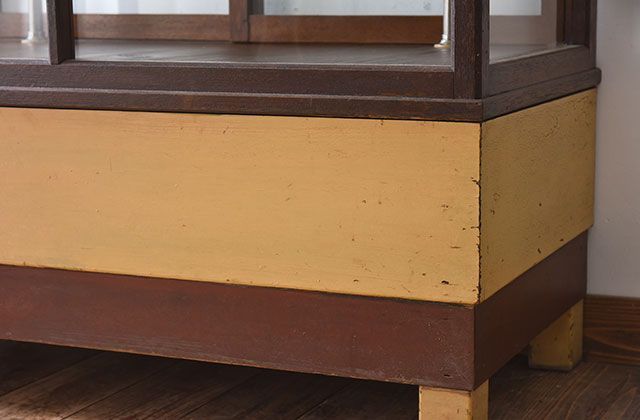 レトロ家具　昭和レトロなアンティークガラスケース(ショーケース)