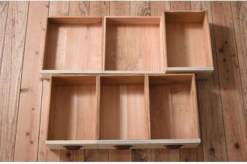 アンティーク家具　薄型のペイント片袖机　和製アンティーク