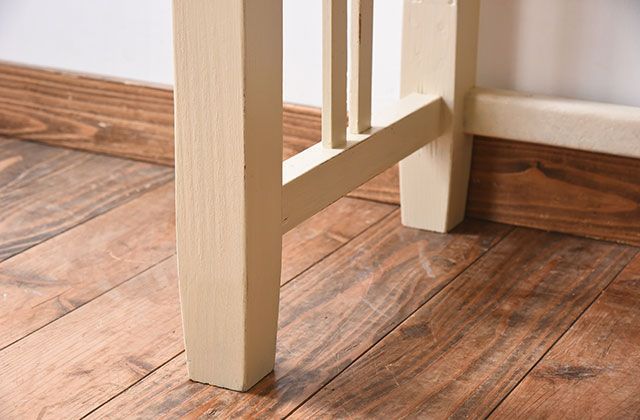 アンティーク家具　薄型のペイント片袖机　和製アンティーク