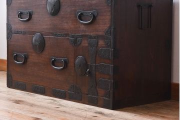 アンティーク家具　丸金具付き!アンティークの時代箪笥ローボード　前桐材製(2)