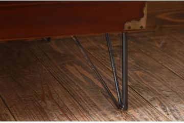 アンティーク家具　鉄脚付き時代箪笥ローボード　前面欅材　和製アンティーク