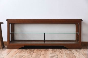 アンティーク家具　古い木のアンティークガラスケース(ショーケース)　ロータイプ