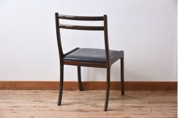 アンティーク家具　デンマーク　P.Jeppesen社製　オーレ・ヴァンシャー(Ole Wanscher)　ダイニングチェア(レッドブルーチェア)