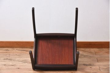 アンティーク家具　デンマーク　P.Jeppesen社製　オーレ・ヴァンシャー(Ole Wanscher)　ダイニングチェア(レッドブルーチェア)