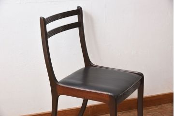 アンティーク家具　デンマーク　P.Jeppesen社製　オーレ・ヴァンシャー(Ole Wanscher)　ダイニングチェア(レッドブルーチェア)(2)