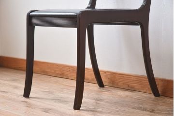 アンティーク家具　デンマーク　P.Jeppesen社製　オーレ・ヴァンシャー(Ole Wanscher)　ダイニングチェア(レッドブルーチェア)(2)