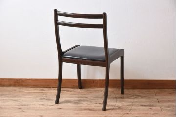 アンティーク家具　デンマーク　P.Jeppesen社製　オーレ・ヴァンシャー(Ole Wanscher)　ダイニングチェア(レッドブルーチェア)(2)