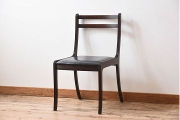 アンティーク家具　デンマーク　P.Jeppesen社製　オーレ・ヴァンシャー(Ole Wanscher)　ダイニングチェア(レッドブルーチェア)(3)