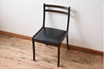 アンティーク家具　デンマーク　P.Jeppesen社製　オーレ・ヴァンシャー(Ole Wanscher)　ダイニングチェア(レッドブルーチェア)(3)