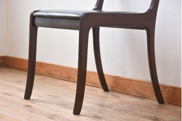 アンティーク家具　デンマーク　P.Jeppesen社製　オーレ・ヴァンシャー(Ole Wanscher)　ダイニングチェア(レッドブルーチェア)(3)
