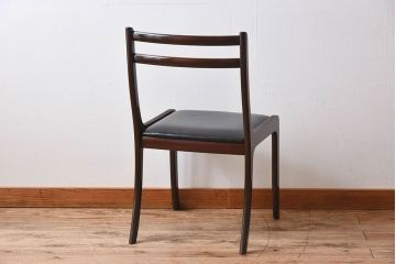 アンティーク家具　デンマーク　P.Jeppesen社製　オーレ・ヴァンシャー(Ole Wanscher)　ダイニングチェア(レッドブルーチェア)(3)